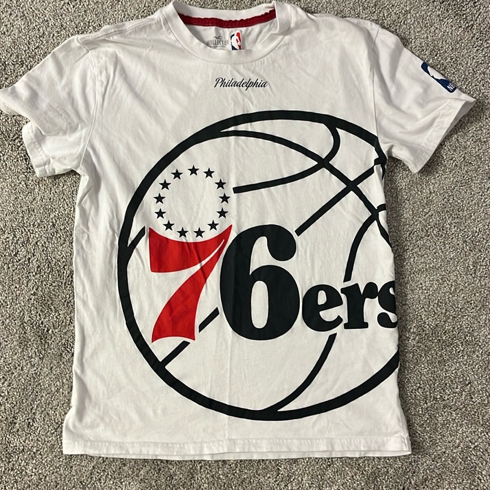 Adult XS Philadelphia 76ers Sixers Hollister shirt